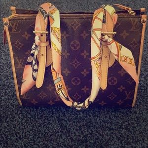 Louis Vuitton monogram Popincourt Tote
